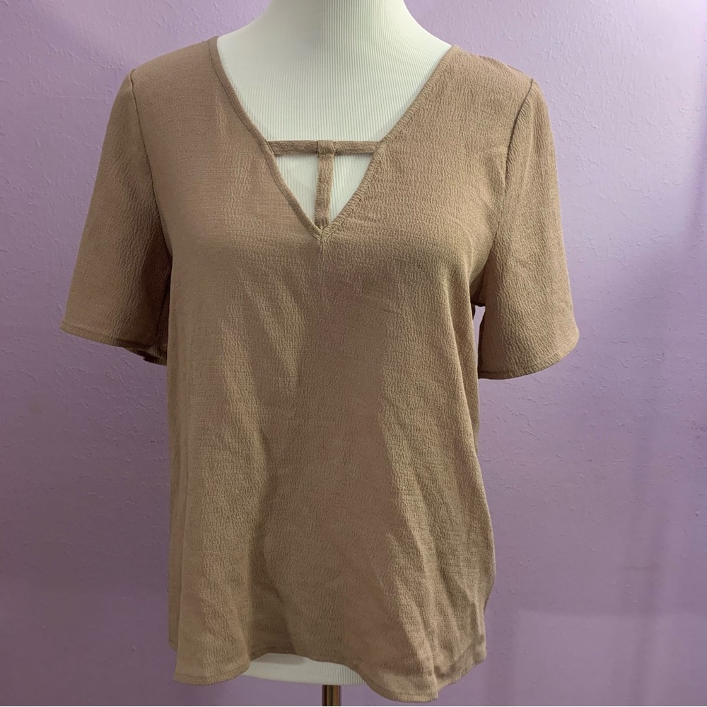 BKE red beige blouse